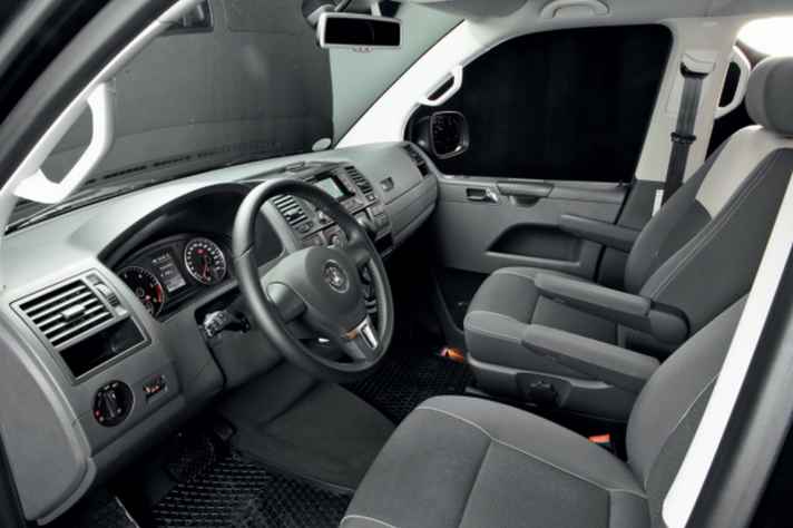   Vergleichstest: Sharan vs. T5 Multivan 2.0 TDI 140 PS