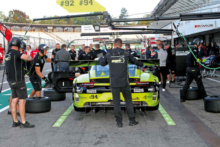 gutefahrt/03_DennisOlsens911vorderBox_4979_big_c90d5ab5d134150aad2068a797d62f35