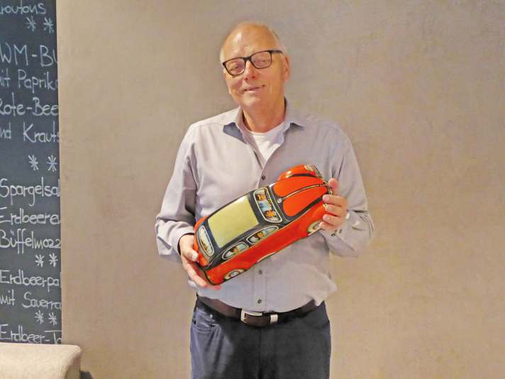 Uli Höschen, Kurator des Hans-Peter Porsche Traumwerks in Anger, ist in diesem Herbst leider viel zu früh gestorben. Er hat vielen Menschen Spielzeug nähergebracht.