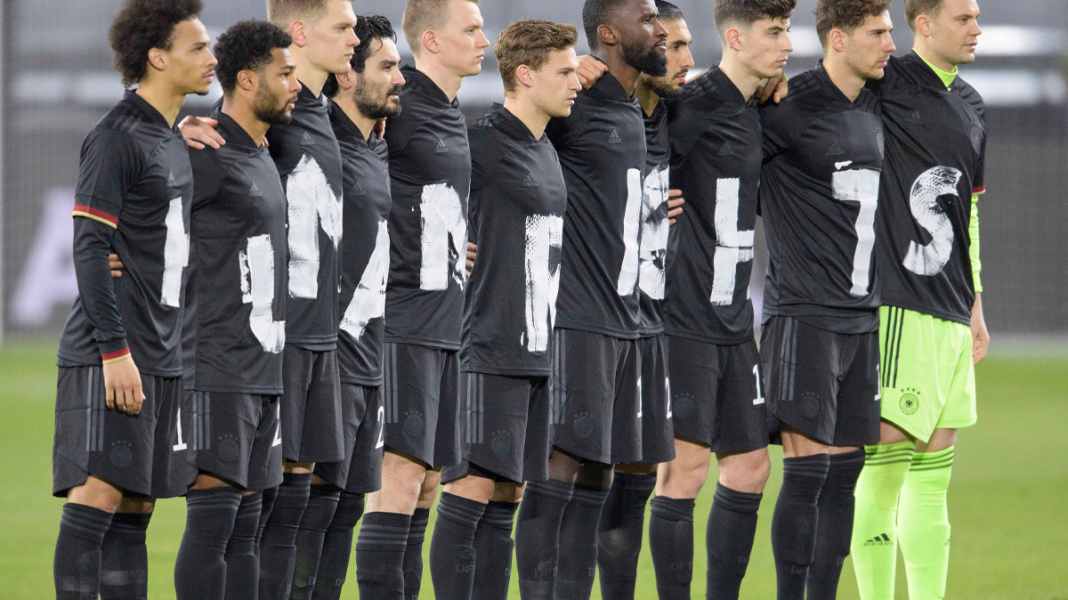 WM 2022: Die Nationalmannschaft, die Menschenrechte und Katar