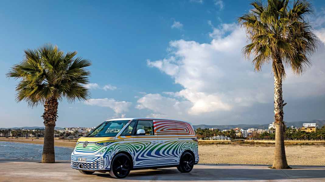 VW ID.Buzz Covered Drive: Zurück in die Zukunft
