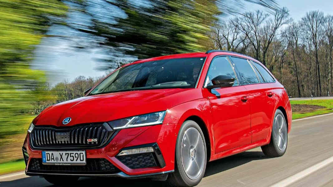 Test: Skoda Octavia RS Combi 2.0 TSI DSG - Wenn Räume fliegen lernen