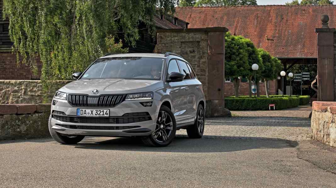 Test: Skoda Karoq Sportline 2.0 TSI DSG 4x4 Sportline - Sportsfreund