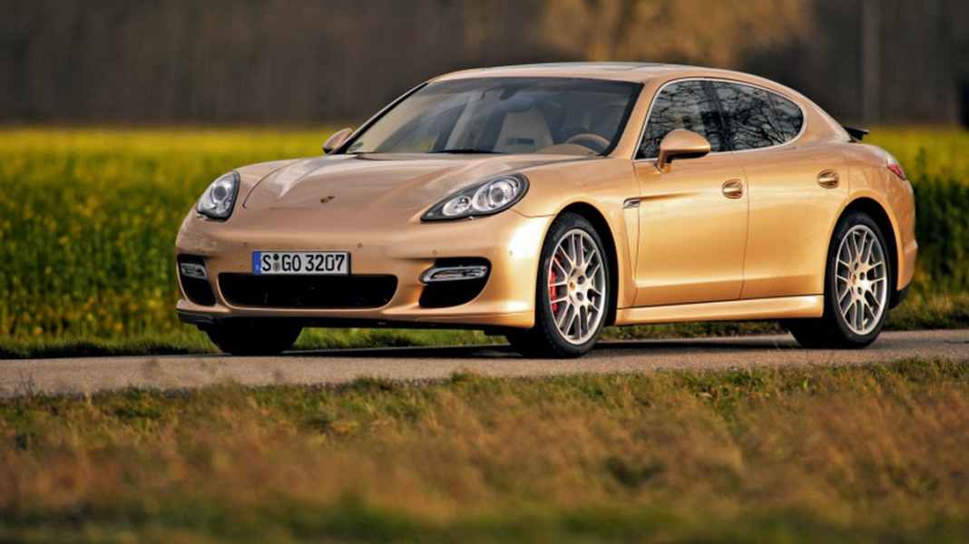 Test: Porsche Panamera Turbo mit 500 PS - Gold-Bringer