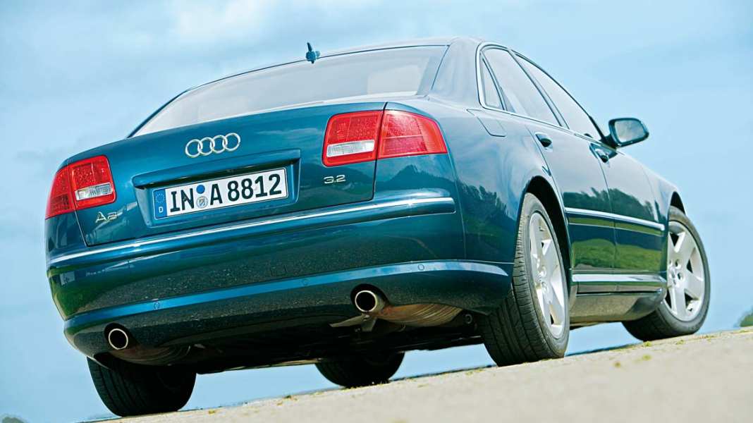 Test: Audi A8 3.2 FSI mit 260 PS - HAB SECHS