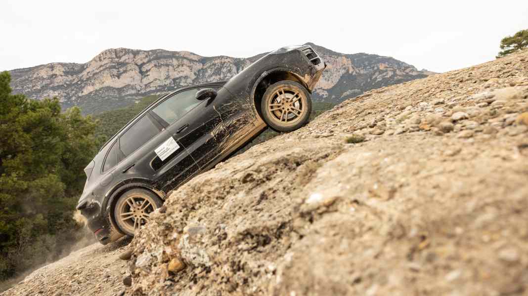Erprobung des neuen Porsche Cayenne: auf der Zielgeraden