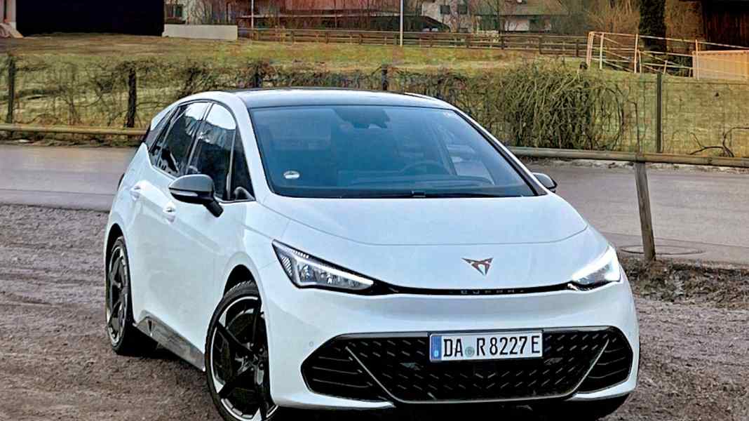 Cupra Born 231 PS/58 kWh - Nordische Kombination