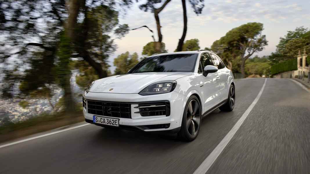 Porsche stellt dritte E-Hybrid-Variante des Cayenne vor