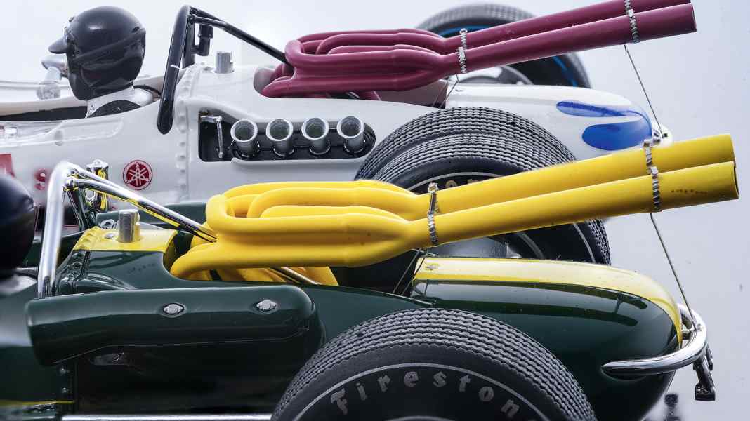 ‘65 Lotus 38 Indy von Tecnomodel in 1:18 – Indiana Jim