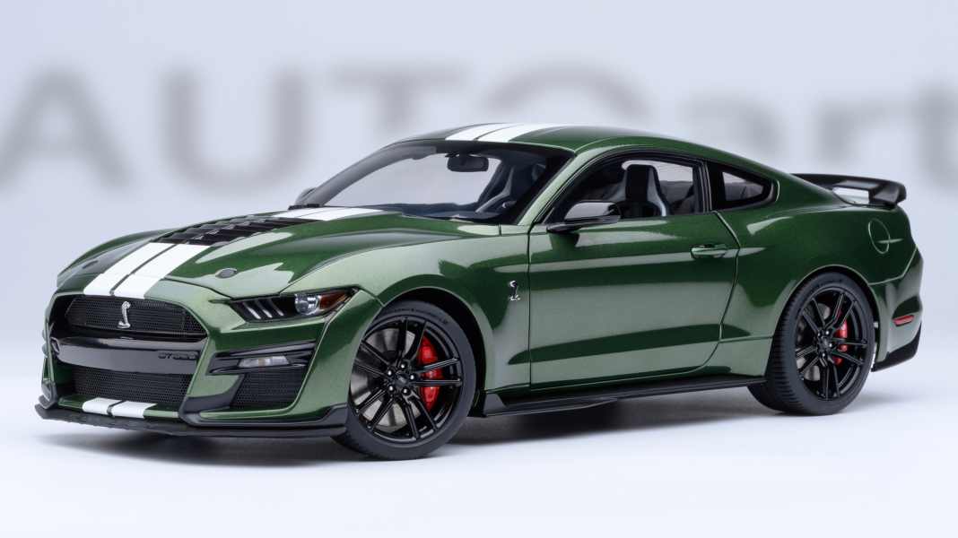Autoart enthüllt Shelby GT 500 in 1:18 und eruptivem Grün