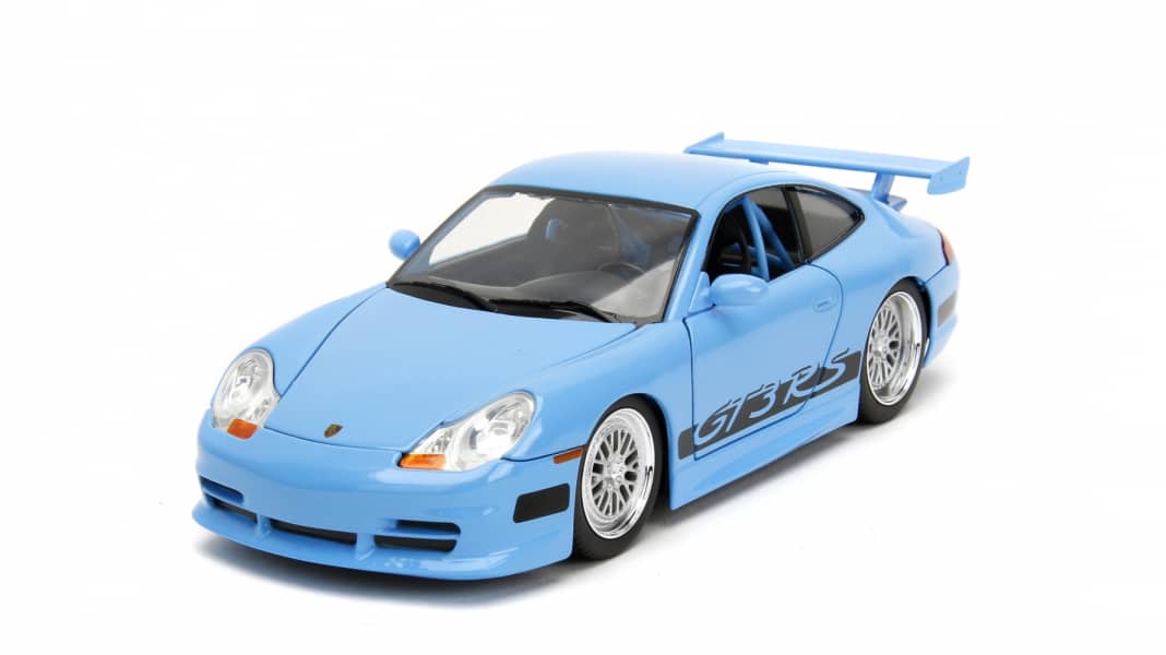Brian aus “Fast & Furious” fährt auf den Elfer ab und Jada baut diesen GT3 in 1:24