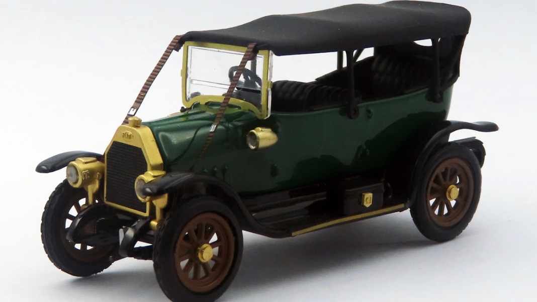 Rio bringt zwei Uralt-Fiat als 1:43-Modelle. Und einer davon ist sogar eine echte Null!
