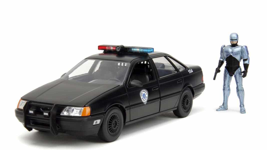Jada bringt Robocops Dienstwagen als 1:24-Modell und legt eine Figur mit drauf