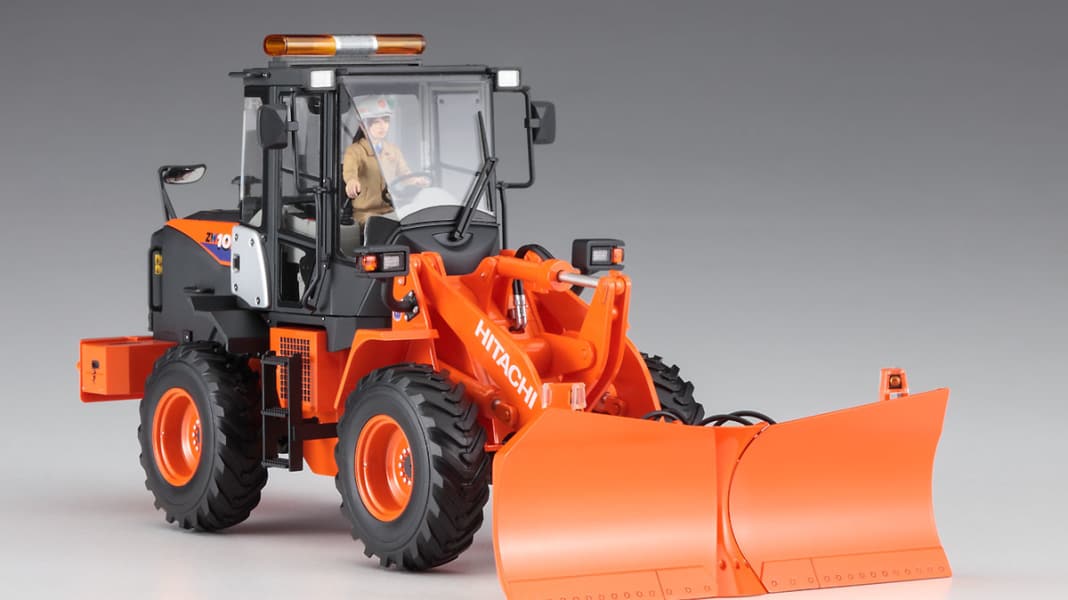 Hasegawas Arbeitstiere starten in 1:35 und Orange