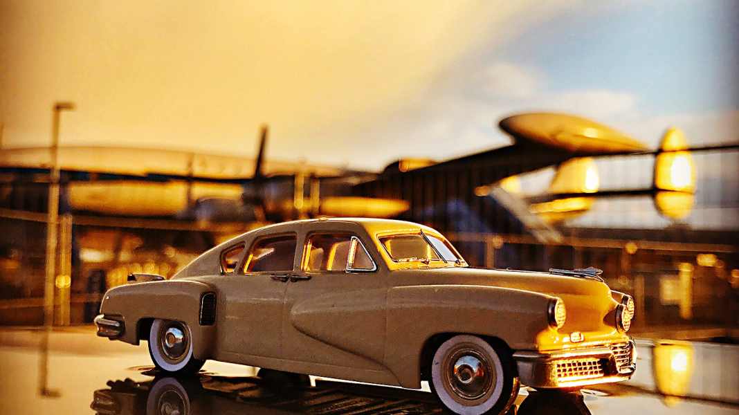 Safety Car – ‘48 Tucker Torpedo von Brooklin Models in 1:43