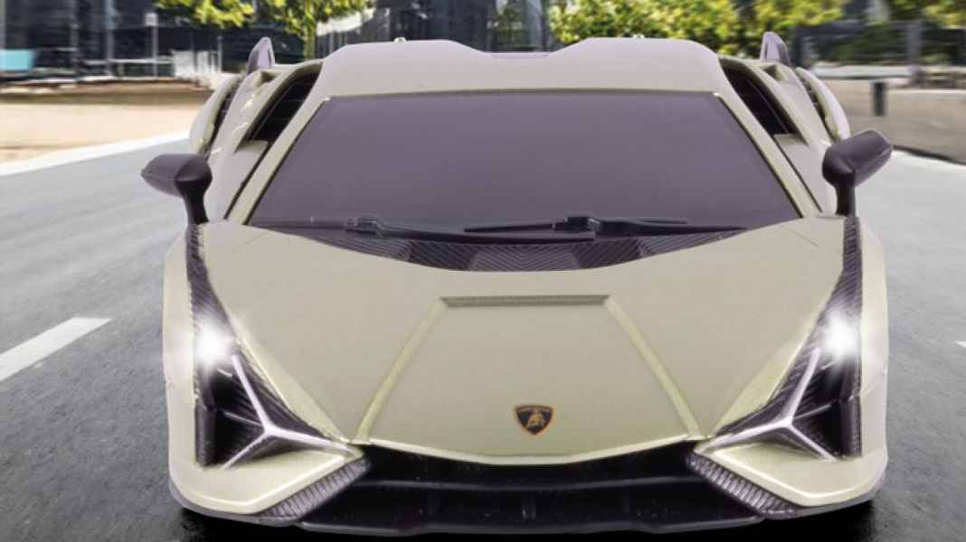 Bei Revell startet der Lamborghini Sián als RC-Flitzer in 1:24