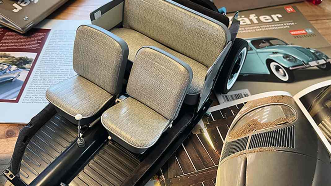 ’61 VW Käfer von Hachette in 1:8, Teil 3 - Das Türchen