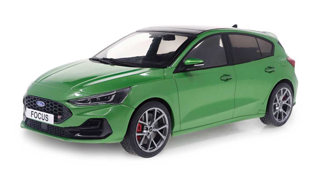 ‘22 Ford Focus ST von MCG in 1:18 - Volll im Focus