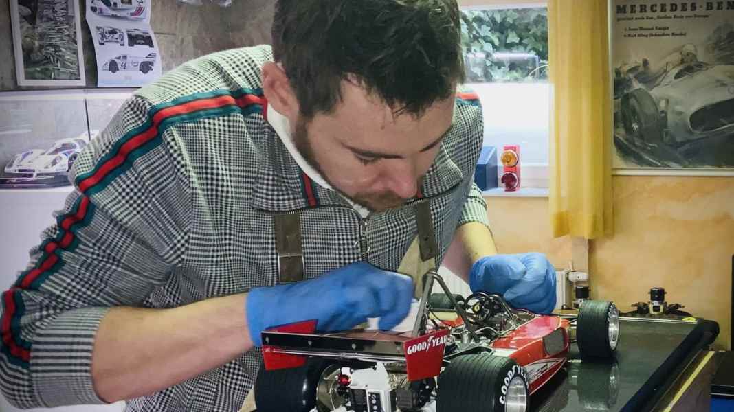 Letzte Chance: Modellbau-Papst Niemas mit Workshop im Nationalen Automuseum