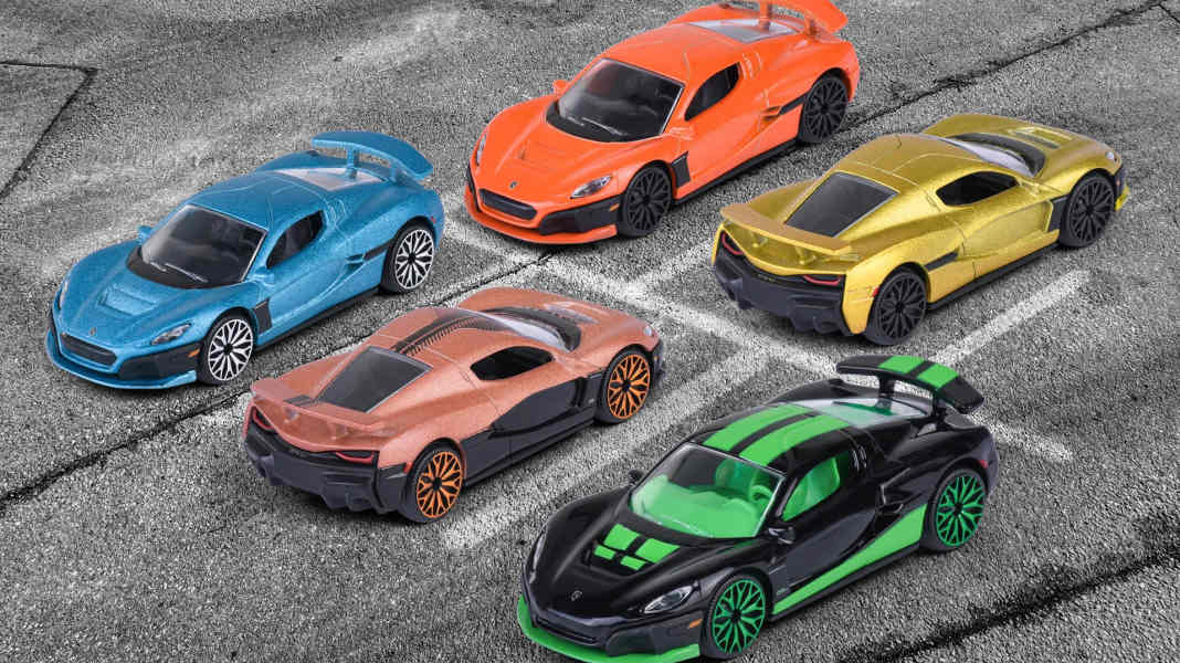 Der Rimac Nevera überholt bei Majorette in 1:64 alle! Der Rimac wer?