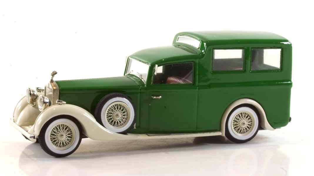 ABC schickt einen luxuriösen Rolls-Royce auf 1:43-Safari