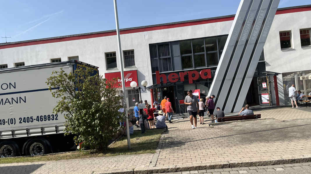 Samstag ab 9 Uhr: Herpa lädt zum Tag der offenen Tür nach Dietenhofen!