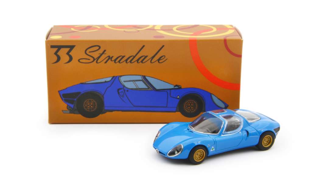 Laudoracing Model liefert Alfa Romeo Tipo 33 Stradale in 1:64.