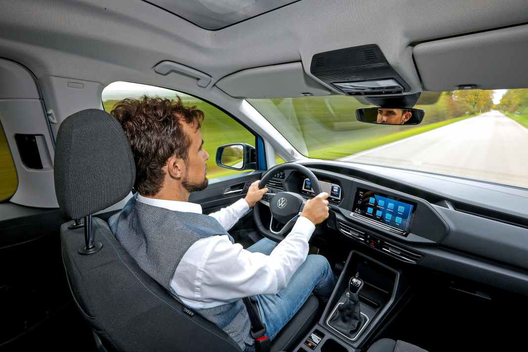 Klasse Sitzposition, super Übersicht, luftiges Raumangebot und hoher Komfort – der neue Caddy schmeichelt dem Fahrer. Sein Bedienkonzept aber fällt nicht mehr ganz so intuitiv aus wie bisher