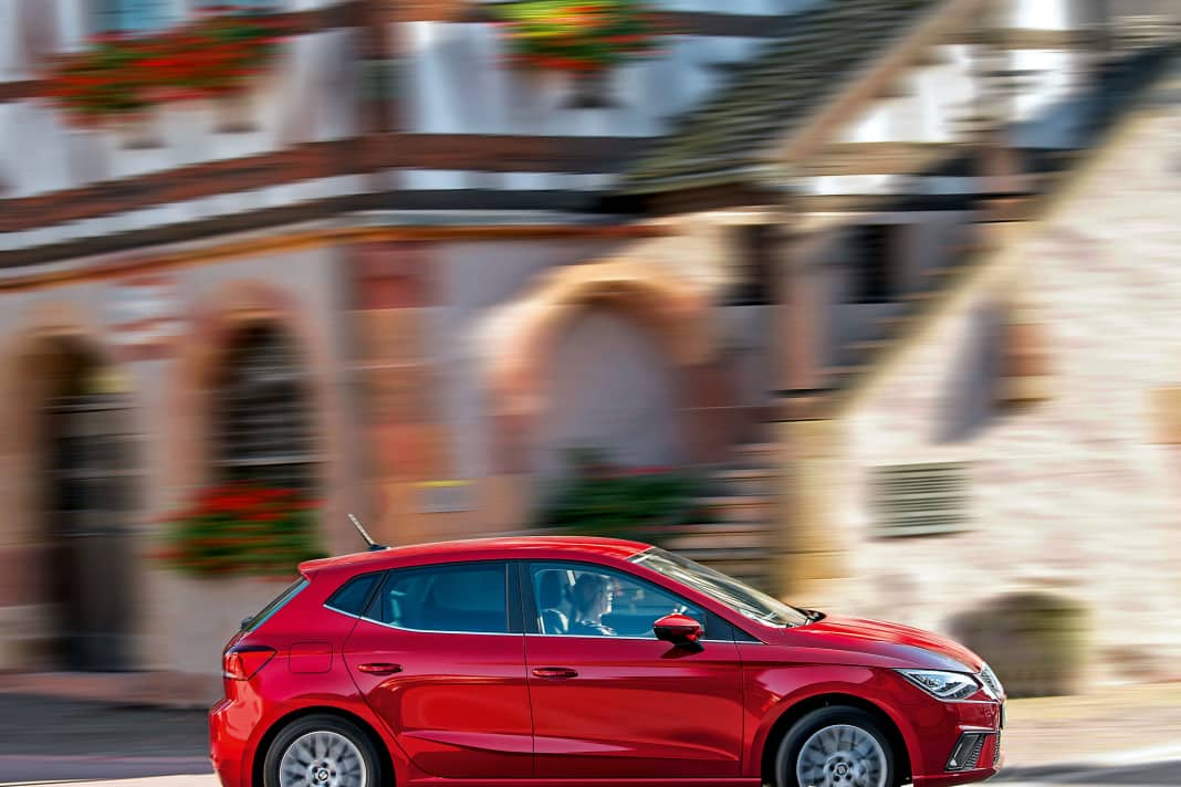 Seat Ibiza 1.0 EcoTSI 95 PS                                                 ab Bj. 6/2017 oder 1.0 TGI 90 PS                                          ab Bj. 10/2017, ab Style-Ausstattung