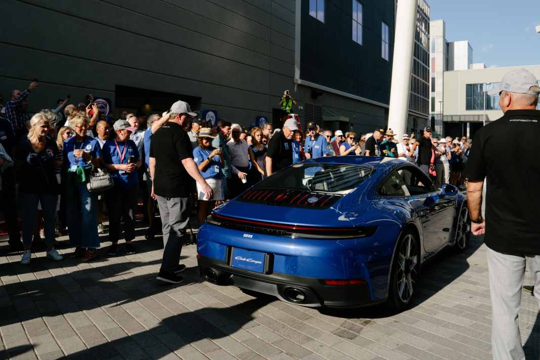 Und auch im Jubiläumsjahr 2025 bleibt der PCA seinen Wurzeln treu: Die 69. Porsche Parade in Oklahoma City war ein Höhepunkt des Festjahres.