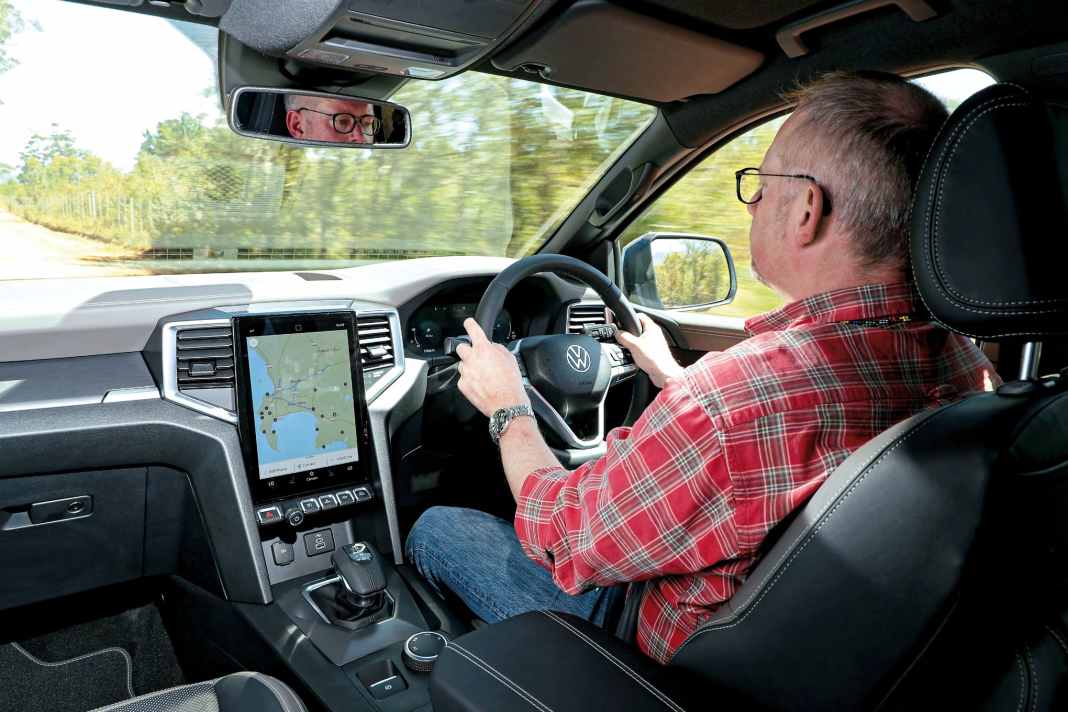 Angenehme Sitzposition mit gutem Überblick, präzise Lenkung