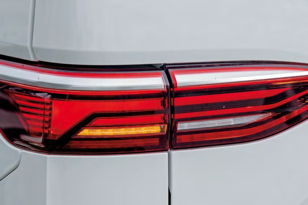 Abgedunkelte LED-Rückleuchten gibt’s beim T7 Multivan Edition in Serie