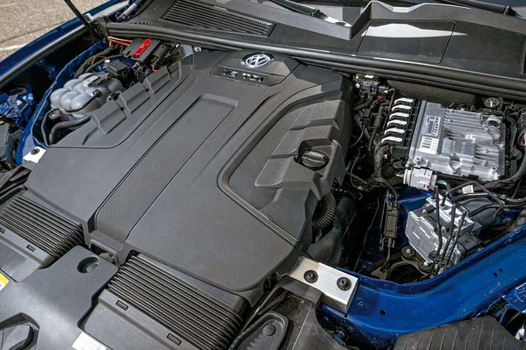 Der bullige Dreiliter-V6-Diesel mit 231 PS und 500 Nm maximalem Drehmoment