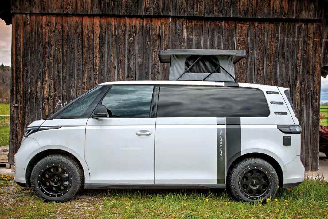 Die Folierung des Buzz ist eher dezent, aber serienmäßig. Spezielle Kundenwünsche sind natürlich machbar