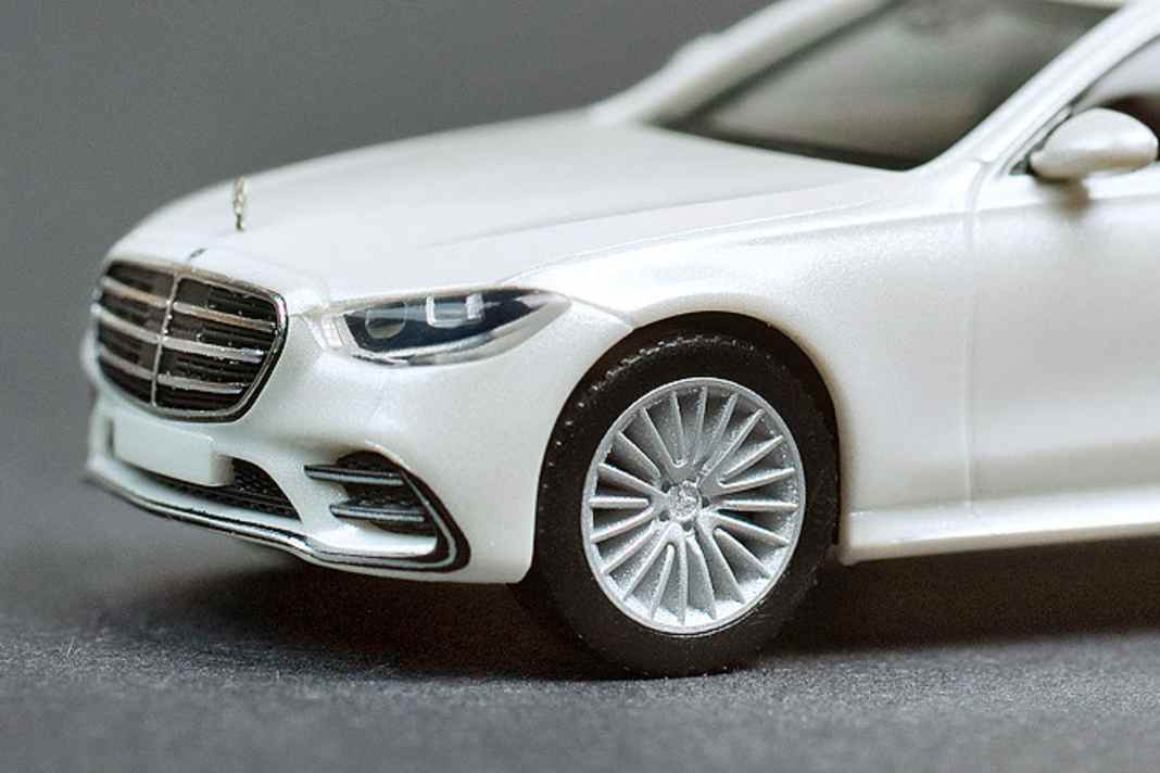 1:87: Das Herpa-Modell zeigt makellose Proportionen, sehr feine Gravuren...