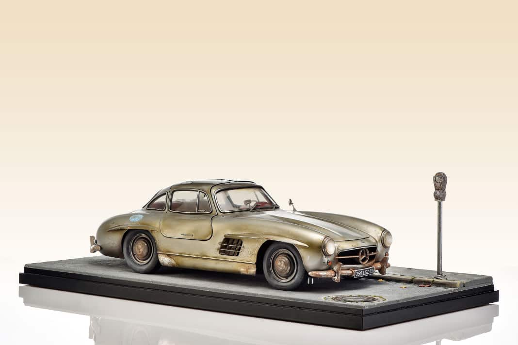 Dirk Patschkowski hat die Ausgangsbasis in 1:8 auf seine typische und unverwechsel bare Art und Weise virtuos gealtert Fotos: Mercedes-Benz Classic