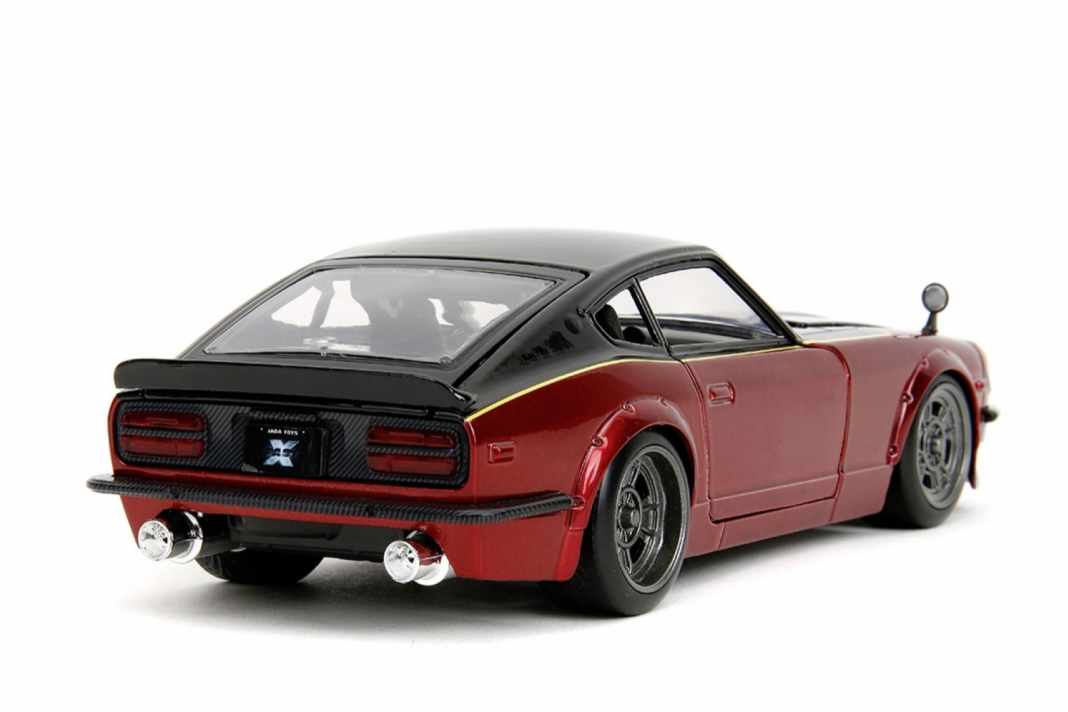Ein Blick auf die fetten Auspuffrohre zeigt sofort: Das ist kein ganz normaler Datsun 240 Z in der Baugröße 1:24 von Jada ] Foto: Werk