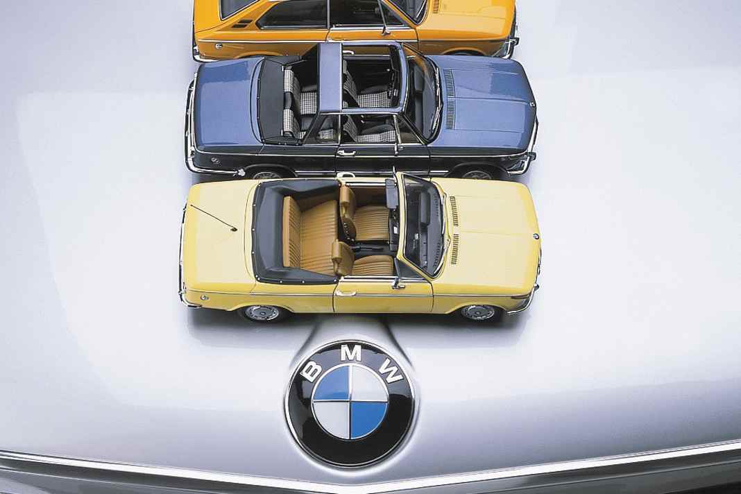 Drei BMW 02er von Autoart in 1:18