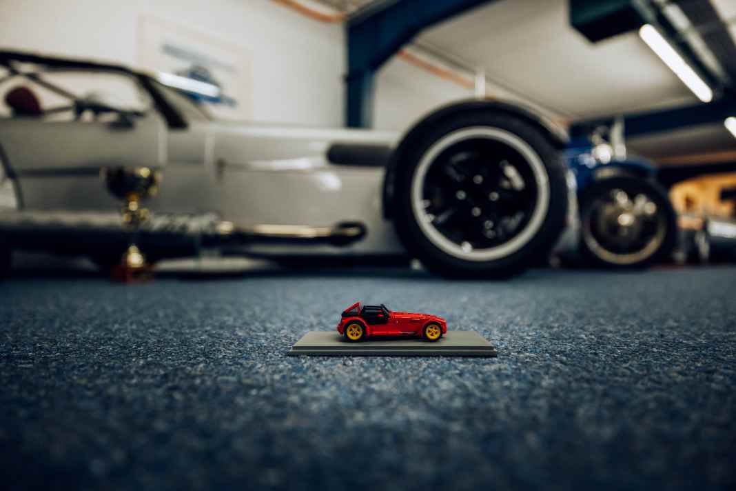 Beim PS.Speicher in Einbeck finden auch Modelle wie ein Donkervoort D8A in der Sammlung das passende Original in 1:1 ] Foto: PS.Speicher