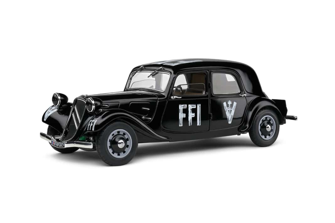 Das Modell des Citroen Traction Avant 7 von Solido kommt in Schwarz und mit dem "FFI"-Logo auf den hinteren Türen in den Handel ] Foto: Werk