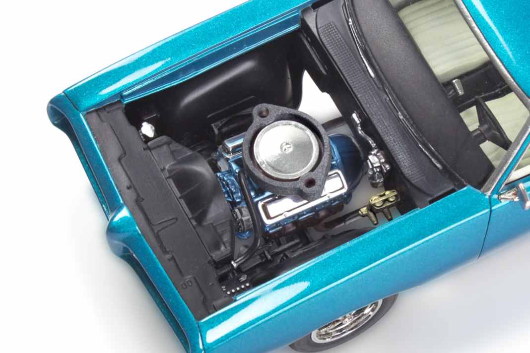 Der 6,6-Liter-V8 der Revell-Miniatur im Maßstab 1:24 ist ein Hingucker