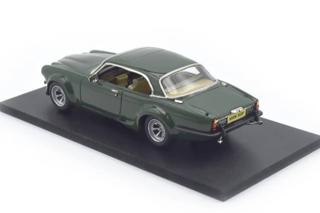 Der Jaguar aus der Fernsehserie "The New Avengers", in Deutschland: "Mit Schirm, Charme und Melone" kommt in British-Racing-Green | Foto Werk