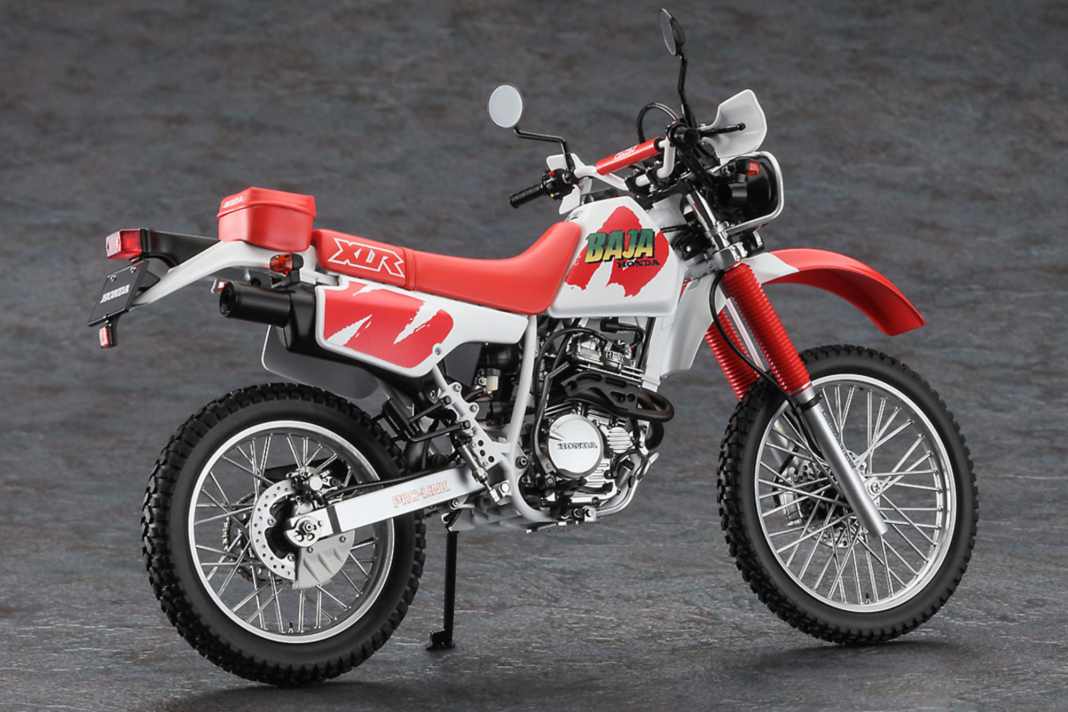 Den Motor, den Rahmen und das Fahrwerk hat Hasegawa bei seinem Honda-Neuzugang sehr filigran umgesetzt ] Foto: Werk