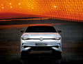 Die Front zeigt das aktuelle VWGesicht mit IQ.Light und durchgehender Lichtspange