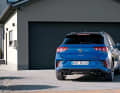 Auch am Heck kommt der T-Roc R-Line fast wie ein T-Roc R daher. Kleine Unterschiede bemerken nur Eingeweihte