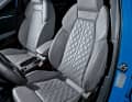 Vielseitig verstellbare Sportsitze zählen zum Paket „Interieur S-Line“ (1.700 Euro), zuzüglich Nappa-Leder mit S-Prägung (1.300 Euro)