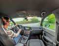 Hier fühlt man sich auf Anhieb wohl: Cockpit mit exzellenten Sitzen, guter Ergonomie und sehr direkt übersetzter, präziser Lenkung