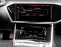 Im E-Tron-Modus lässt sich einstellen, ob man rein elektrisch oder hybridisch unterwegs sein möchte. Der Unter-Punkt „Hold“ sichert den Ladestand der Batterie