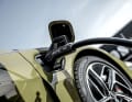 Die 800-Volt-Architektur erlaubt blitzschnelles Laden mit bis zu 270 kW. 5 bis 80 Prozent gelingen bestenfalls in unter 23 Minuten