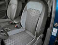 Bequeme Topkomfort-Sitze mit feschem Stoffbezug gibt es beim Tiguan R-Line in Serie